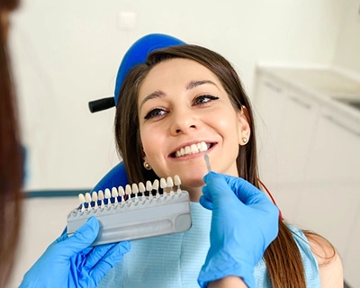 ¿Cómo cuidar las carillas dentales para que duren más tiempo?